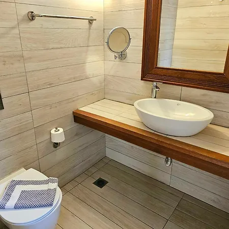 Meltemi Village 4* Perissa (Santorini)