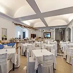 Hotel Meltemi Village 4*