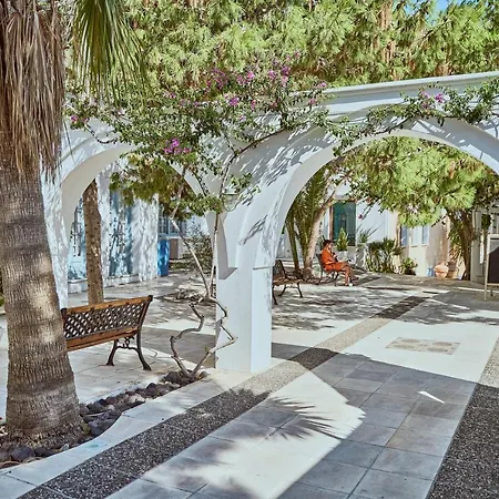 Meltemi Village Отель