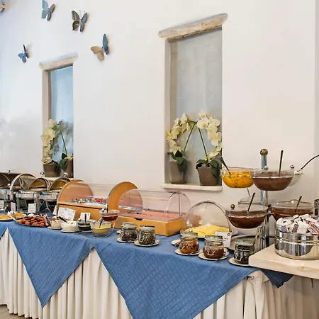 Hotel Meltemi Village 4*