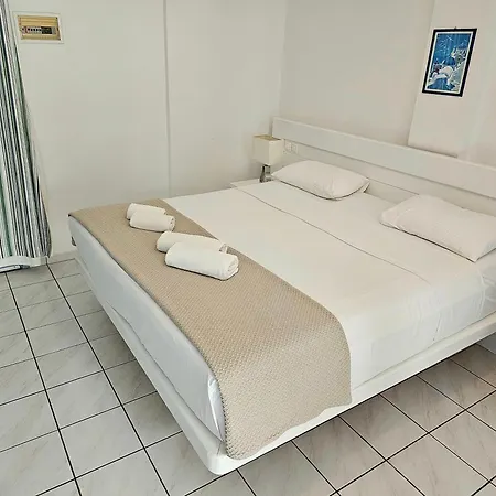 Meltemi Village Hotel