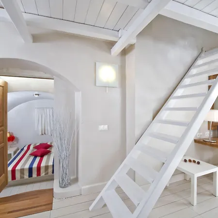 Otel Meltemi Village Perissa (Santorini)