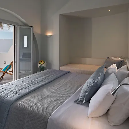 Meltemi Village 4* Perissa (Santorini)