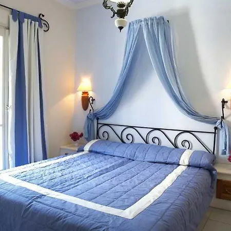 Meltemi Village Перисса