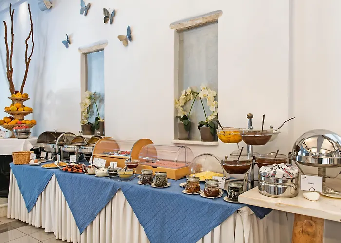 Ξενοδοχείο Meltemi Village 4*