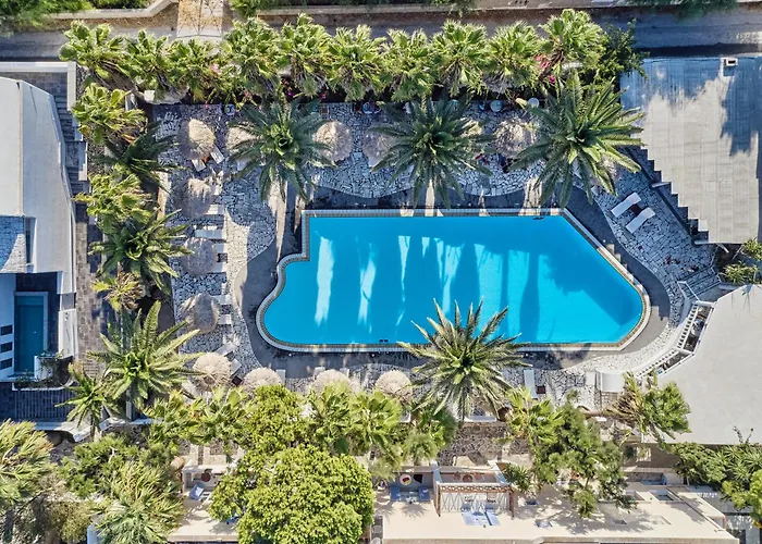 Ξενοδοχείο Meltemi Village 4*