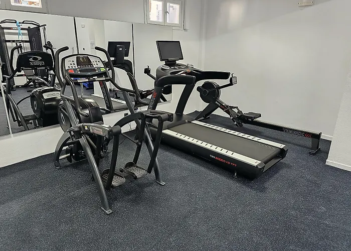 Meltemi Village מלון