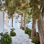Meltemi Village Hotel Perissa (Santorini)