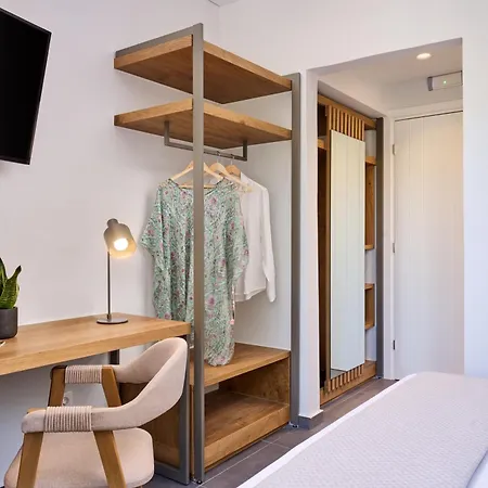 멜테미 빌리지 4*