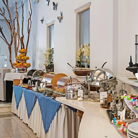 멜테미 빌리지 4*