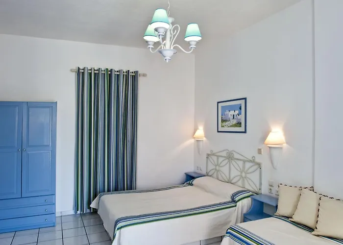 Hotel Meltemi Village Perissa (Santorini)