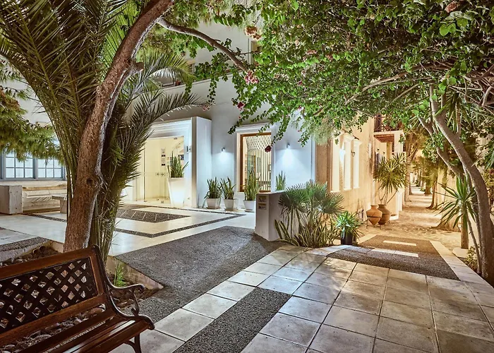 Hotel Meltemi Village Perissa (Santorini)